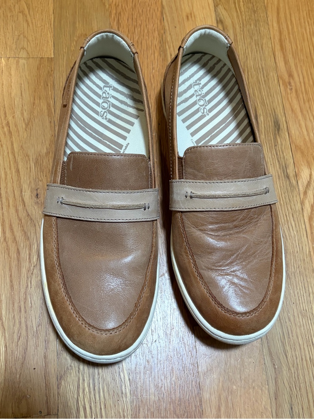 Taos Footwear women’s upward leather loafer Brown Leather Slip-On Loafers